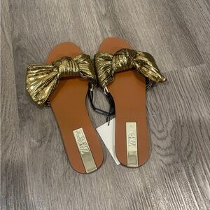 Zara Metallic Gold Bow Sandals